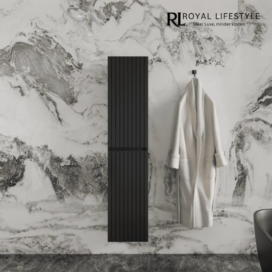 LYSKA  Gliss Design Arges Hoge Kast – Mat Zwart – 160×35×35 cm – Ribbelfront