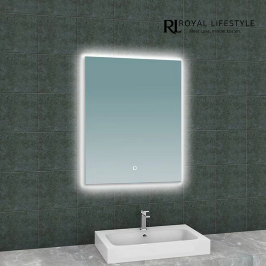 LYSKA Aurora LED Badkamerspiegel 600×800 mm – Rechthoekig Design