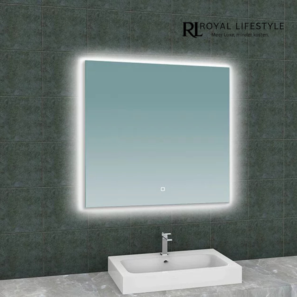 LYSKA Aurora LED Badkamerspiegel 800×800 mm – Rechthoekig Design